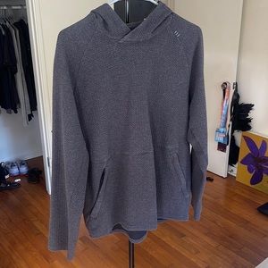 Mens lululemon charcoal hooded pullover - medium